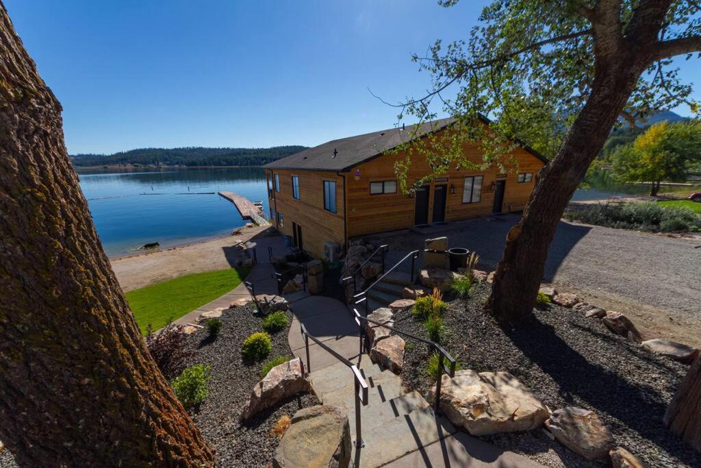 Cozy Duplex Unit - Beautiful Lake Views! Villa Valley Exterior photo